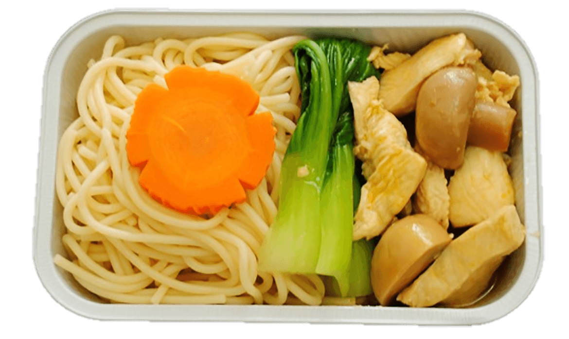 Noodle with chicken and vegetable